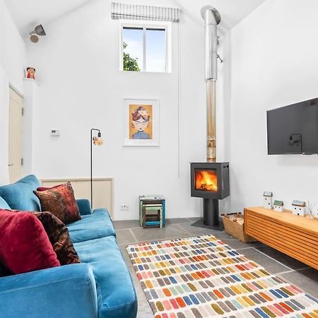 Luxury Self-Contained Cottage For Two With Hot Tub Staverton  Zewnętrze zdjęcie